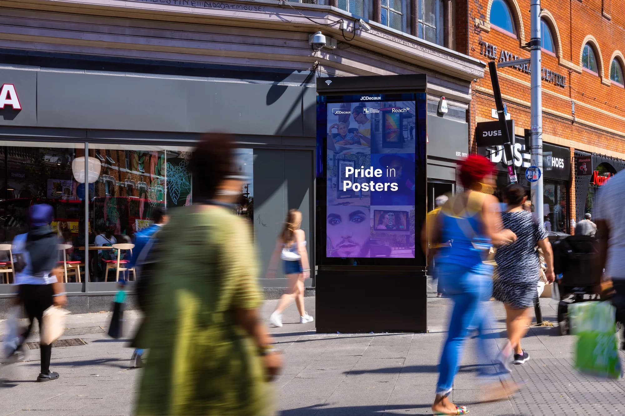 jcdecaux point of search research study